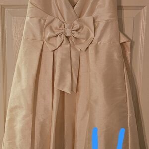 Elegant Cream Bow Dress